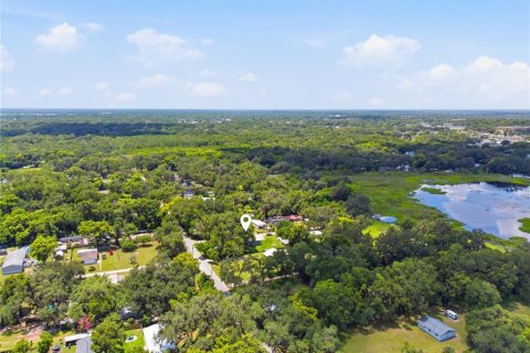 Villa ou maison à vendre à Zephyrhills, Floride: 2 chambres, 95.22 m2 № 2229113 - photo 8