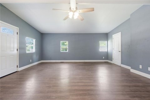 Villa ou maison à vendre à Zephyrhills, Floride: 2 chambres, 95.22 m2 № 2229113 - photo 15