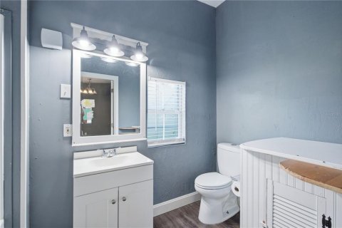 Villa ou maison à vendre à Zephyrhills, Floride: 2 chambres, 95.22 m2 № 2229113 - photo 17
