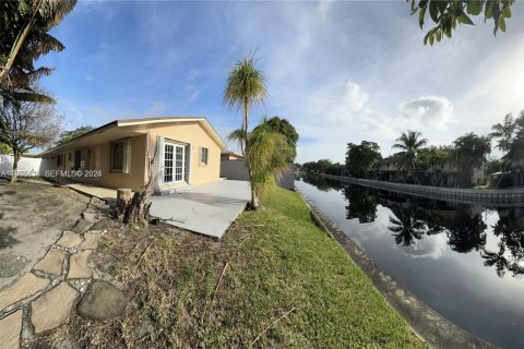 Appartement à Wilton Manors, Floride 3 chambres, 212.93 m2 № 2044972