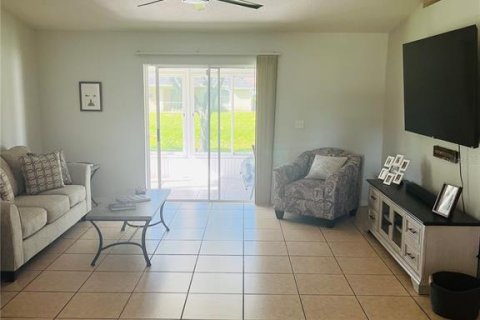Casa en alquiler en North Port, Florida, 3 dormitorios, 117.43 m2 № 1899304 - foto 8