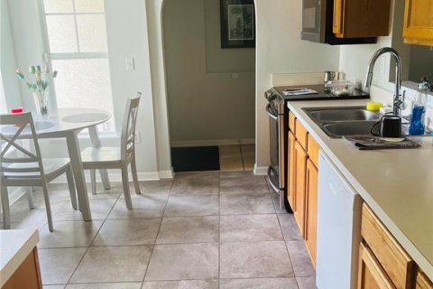 Casa en alquiler en North Port, Florida, 3 dormitorios, 117.43 m2 № 1899304 - foto 4