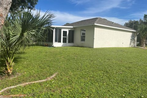 Casa en alquiler en North Port, Florida, 3 dormitorios, 117.43 m2 № 1899304 - foto 20