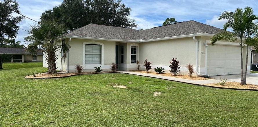Casa en North Port, Florida 3 dormitorios, 117.43 m2 № 1899304