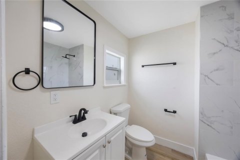 Propiedad comercial en venta en Saint Petersburg, Florida, 2 dormitorios, 116.59 m2 № 2224357 - foto 12