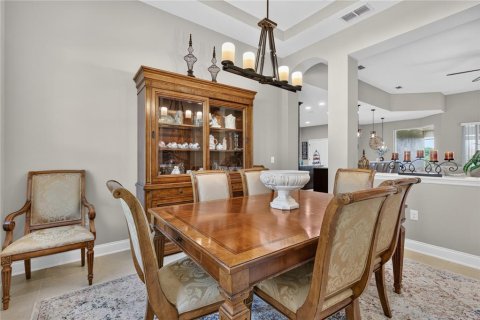 Villa ou maison à vendre à Sorrento, Floride: 5 chambres, 331.66 m2 № 2215807 - photo 10