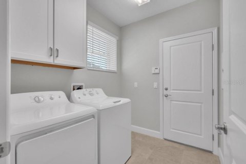 House in Wimauma, Florida 2 bedrooms, 170.38 sq.m. № 2205766 - photo 29