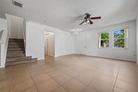 Casa en venta en Kissimmee, Florida, 4 dormitorios, 255.11 m2 № 1899226 - foto 5