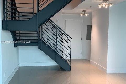 Copropriété à louer à Miami, Floride: 3 chambres, 145.67 m2 № 1963359 - photo 7