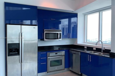 Copropriété à louer à Miami, Floride: 3 chambres, 145.67 m2 № 1963359 - photo 28