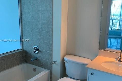 Copropriété à louer à Miami, Floride: 3 chambres, 145.67 m2 № 1963359 - photo 15