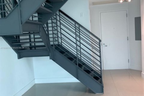 Copropriété à louer à Miami, Floride: 3 chambres, 145.67 m2 № 1963359 - photo 12