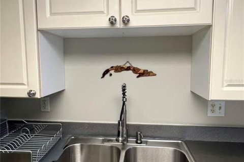 Condominio en venta en Orlando, Florida, 2 dormitorios, 94.57 m2 № 1775468 - foto 30
