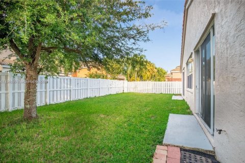 Villa ou maison à louer à Miramar, Floride: 4 chambres, 172.71 m2 № 2001248 - photo 24