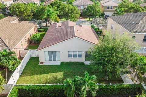 Villa ou maison à louer à Miramar, Floride: 4 chambres, 172.71 m2 № 2001248 - photo 25