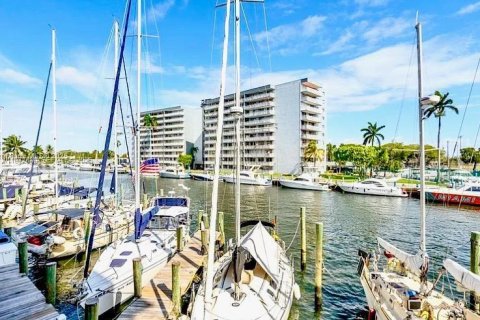 Condominio en venta en Miami, Florida, 2 dormitorios, 74.97 m2 № 2040423 - foto 23