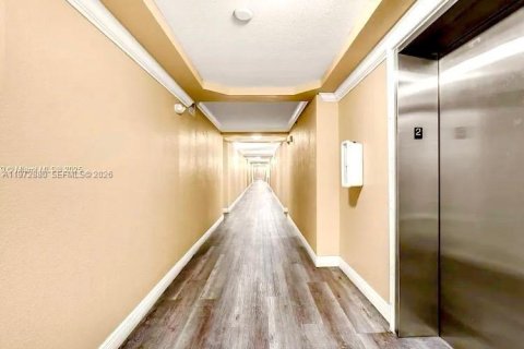 Condominio en venta en Miami, Florida, 2 dormitorios, 74.97 m2 № 2040423 - foto 5