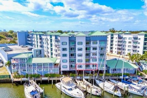 Condominio en venta en Miami, Florida, 2 dormitorios, 74.97 m2 № 2040423 - foto 22