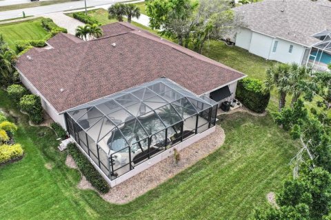 House in Rotonda, Florida 3 bedrooms, 239.41 sq.m. № 1356005 - photo 30