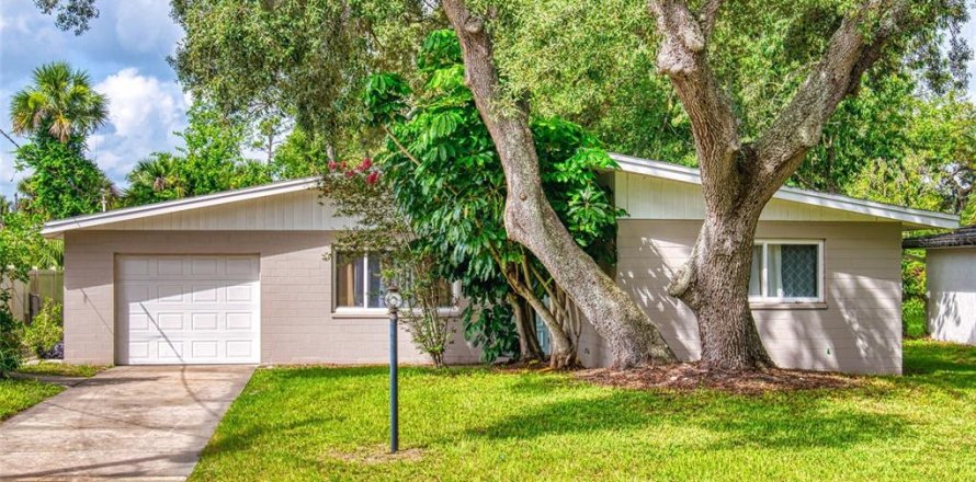 House in Port Orange, Florida 3 bedrooms, 116.13 sq.m. № 1806827