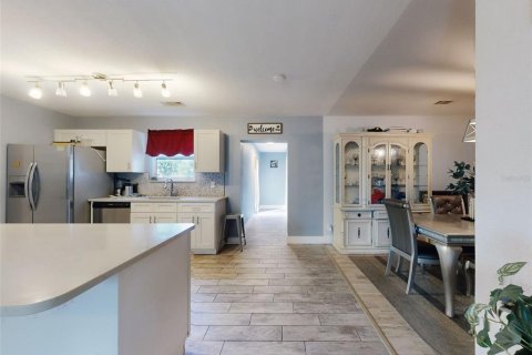 House in Port Orange, Florida 3 bedrooms, 116.13 sq.m. № 1806827 - photo 7