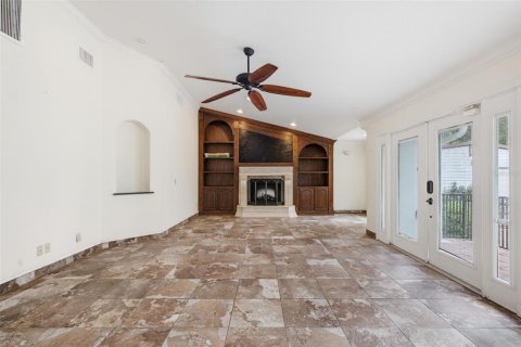 House in Lake Mary, Florida 5 bedrooms, 291.25 sq.m. № 2266713 - photo 27