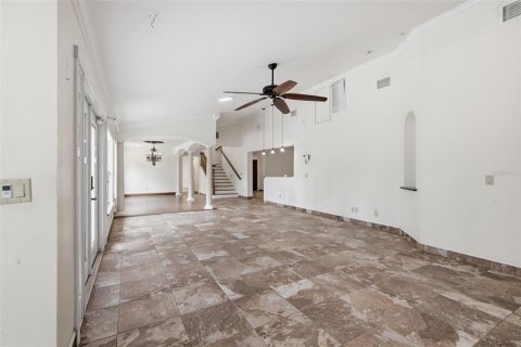 House in Lake Mary, Florida 5 bedrooms, 291.25 sq.m. № 2266713 - photo 26