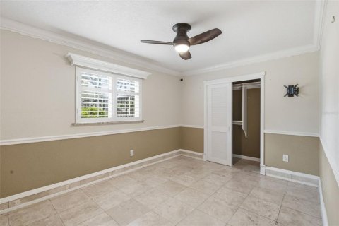 House in Lake Mary, Florida 5 bedrooms, 291.25 sq.m. № 2266713 - photo 14