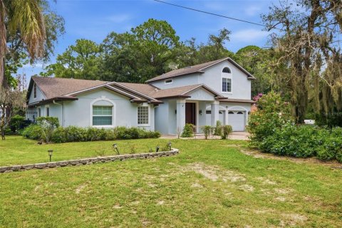 Casa en Lake Mary, Florida 5 dormitorios, 291.25 m2 № 2266713