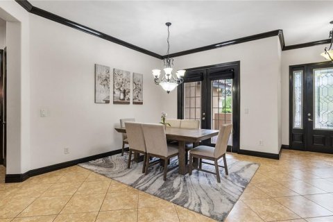 House in Tampa, Florida 5 bedrooms, 326.27 sq.m. № 2118691 - photo 18