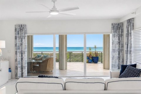 Condo in Treasure Island, Florida, 3 bedrooms  № 2098159 - photo 28
