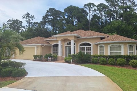 House in Palm Coast, Florida 3 bedrooms, 197.97 sq.m. № 2223765