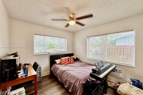 Снять в аренду виллу или дом в Халландейл-Бич, Флорида 2 спальни, 69.4м2, № 1948489 - фото 10