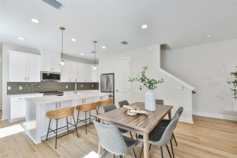 Adosado en venta en Tampa, Florida, 3 dormitorios, 175.31 m2 № 2141091 - foto 14