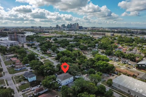 Adosado en venta en Tampa, Florida, 3 dormitorios, 175.31 m2 № 2141091 - foto 30