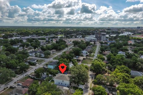 Adosado en venta en Tampa, Florida, 3 dormitorios, 175.31 m2 № 2141091 - foto 28