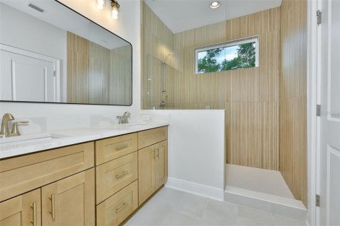 Adosado en venta en Tampa, Florida, 3 dormitorios, 175.31 m2 № 2141091 - foto 18