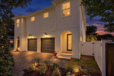 Touwnhouse à Tampa, Floride 3 chambres, 175.31 m2 № 2141091