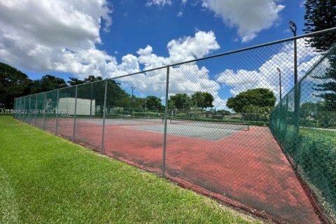 Condominio en venta en West Palm Beach, Florida, 2 dormitorios, 92.07 m2 № 2004986 - foto 11