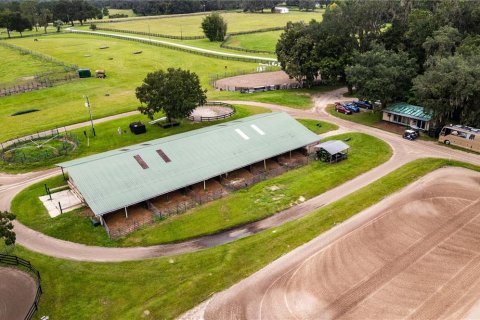 Villa ou maison à vendre à Ocala, Floride: 4 chambres, 260.96 m2 № 1373719 - photo 1