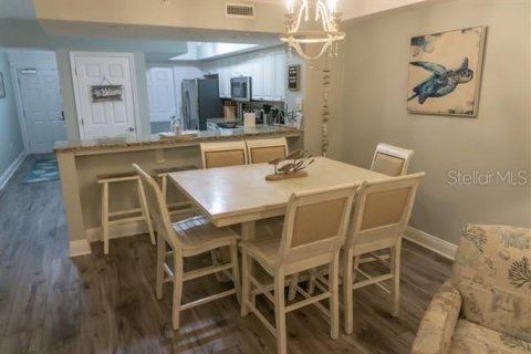 Condo in Panama City Beach, Florida, 2 bedrooms  № 1802274 - photo 30