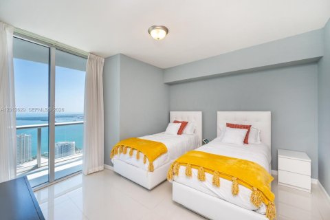 Condo in Miami, Florida, 2 bedrooms  № 2240966 - photo 18