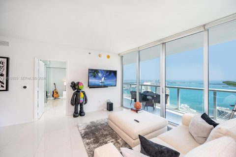 Condo in Miami, Florida, 2 bedrooms  № 2240966 - photo 6