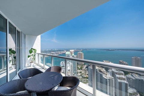 Condo in Miami, Florida, 2 bedrooms  № 2240966 - photo 7