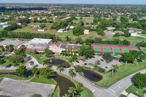 Condominio en venta en Delray Beach, Florida, 1 dormitorio, 94.76 m2 № 1135037 - foto 1
