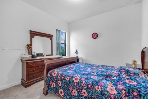 Villa ou maison à vendre à Miami, Floride: 3 chambres, 178.37 m2 № 1925449 - photo 24