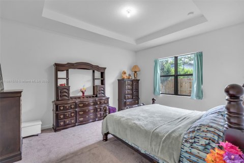 Villa ou maison à vendre à Miami, Floride: 3 chambres, 178.37 m2 № 1925449 - photo 18