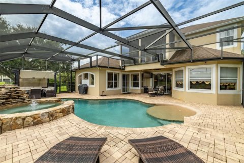 Villa ou maison à vendre à Tampa, Floride: 4 chambres, 312.89 m2 № 2287866 - photo 7