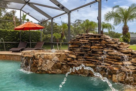 Villa ou maison à vendre à Tampa, Floride: 4 chambres, 312.89 m2 № 2287866 - photo 13