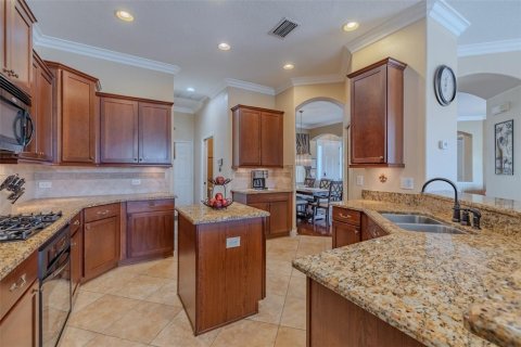 Villa ou maison à vendre à Tampa, Floride: 4 chambres, 312.89 m2 № 2287866 - photo 23